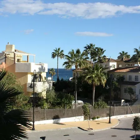 102 - Nice Near Beach *