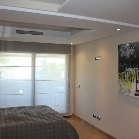 102 - Nice Near Beach *